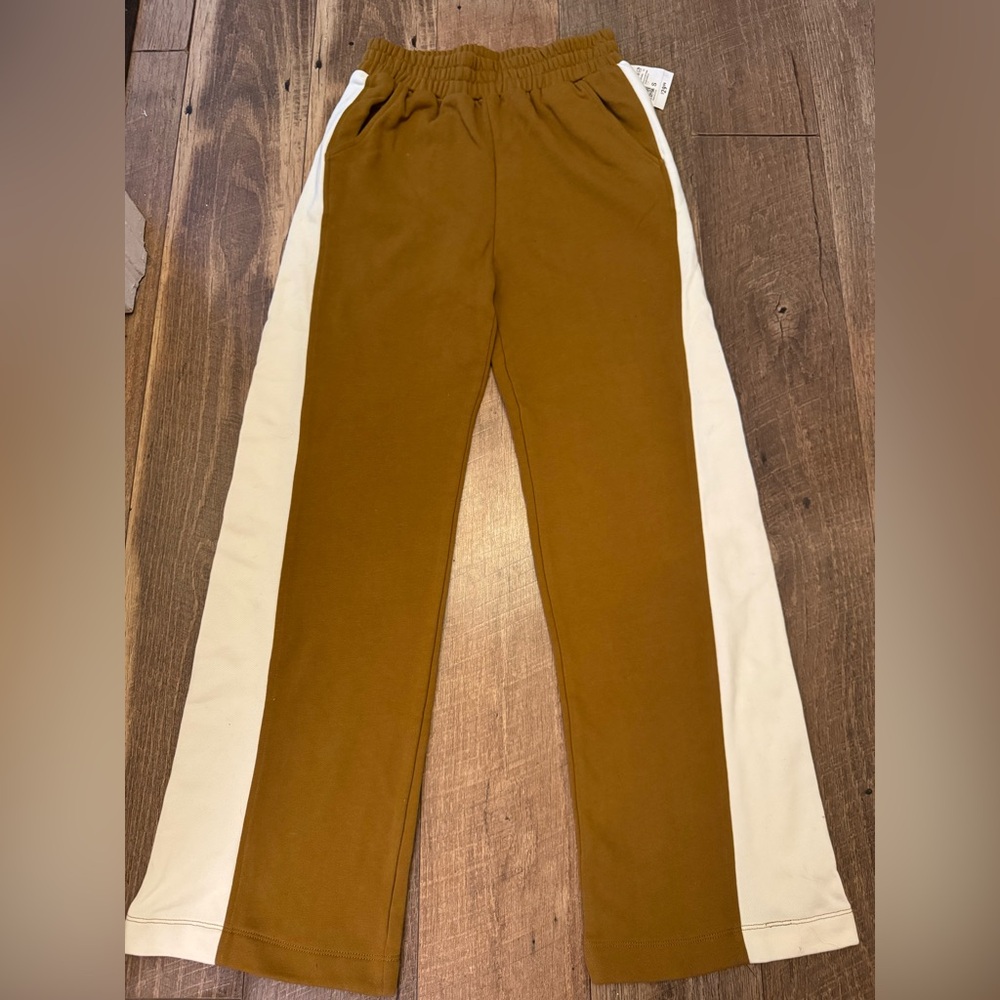 Forever 21 Tan and Cream Joggers